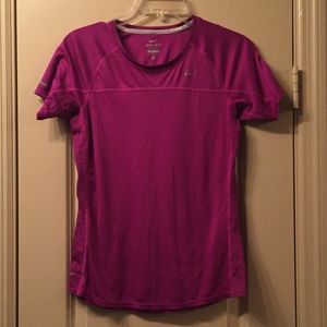 Nike Active T-Shirt